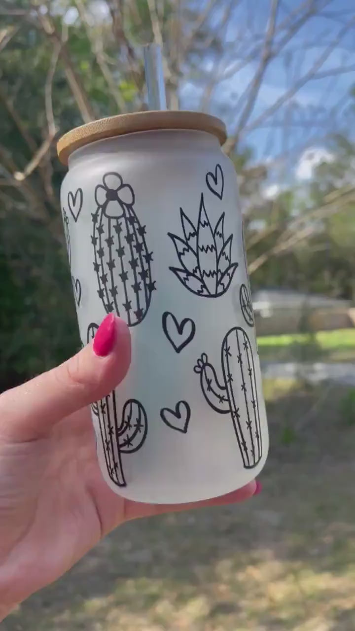 Cactus and succulent frosted glass cam 16oz with bamboo lid and straw. Perfect for coffee teas and more.