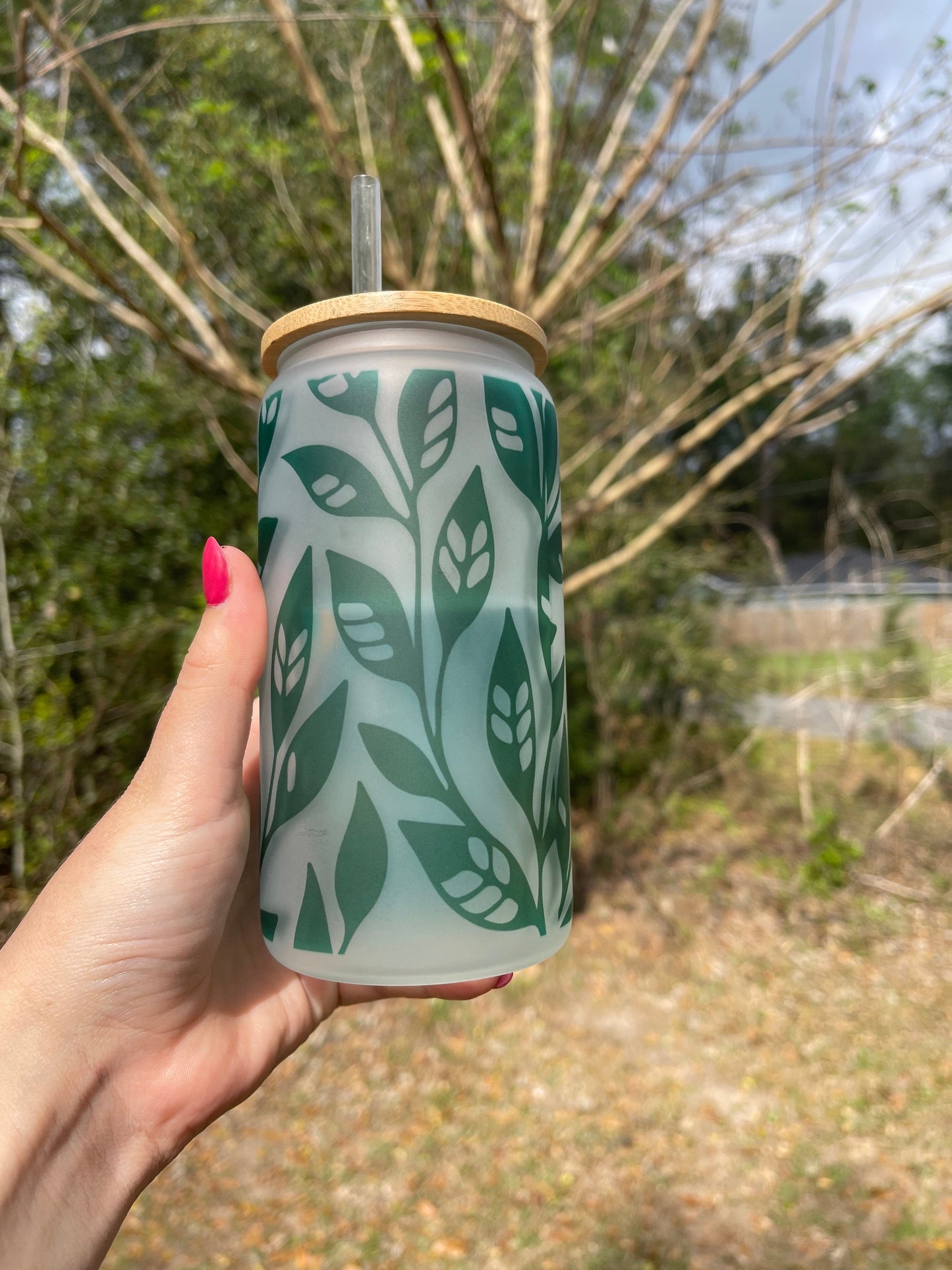 Green leaf, vines, foliage coffee can 16oz cute glass coffee can cup. With bamboo wood lid and plastic straw plant