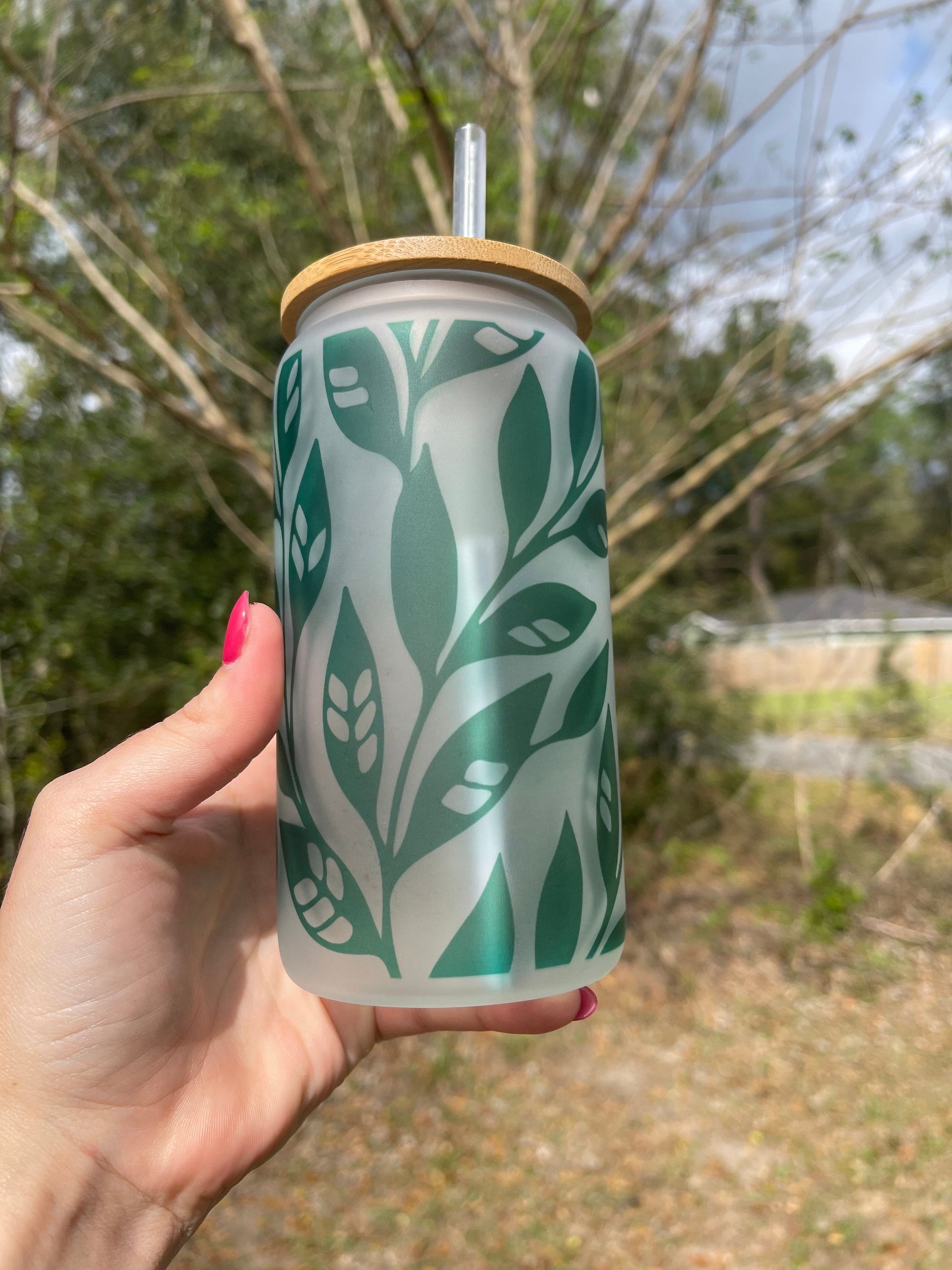 Green leaf, vines, foliage coffee can 16oz cute glass coffee can cup. With bamboo wood lid and plastic straw plant