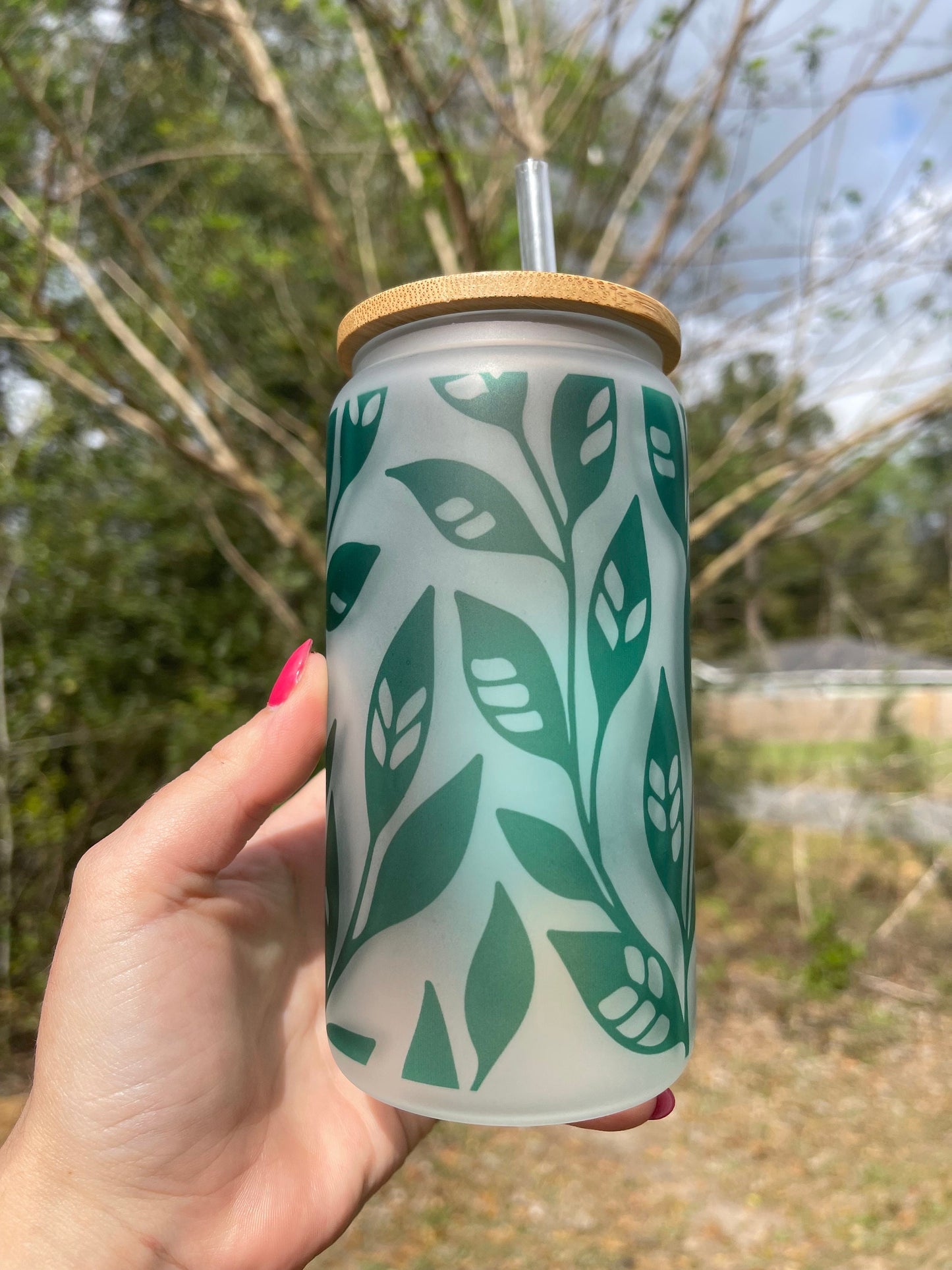 Green leaf, vines, foliage coffee can 16oz cute glass coffee can cup. With bamboo wood lid and plastic straw plant